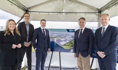 Deputy PM supports GeelongPort offshore wind terminal